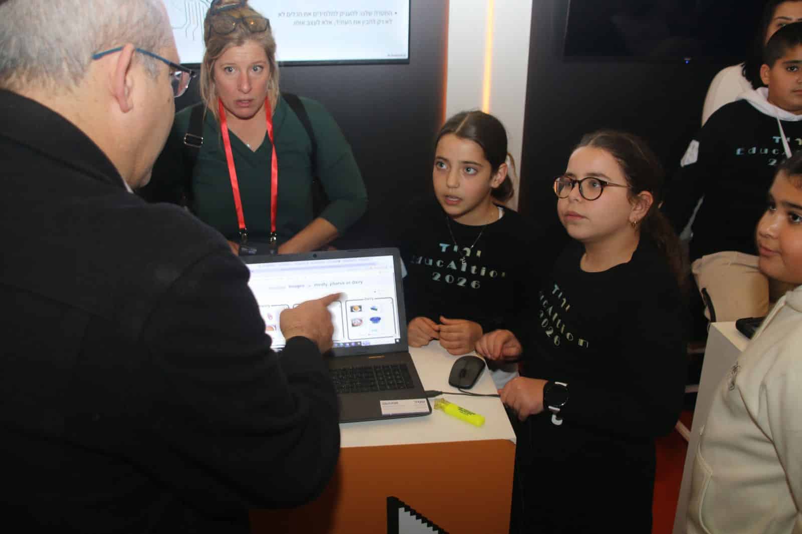 בי"ס עוזיאל: הציגו לראשונה מיזם AI בבנייני האומה