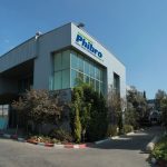 מפעל פיברו בבית שמש – תעשייה גלובלית, תרומה מקומית