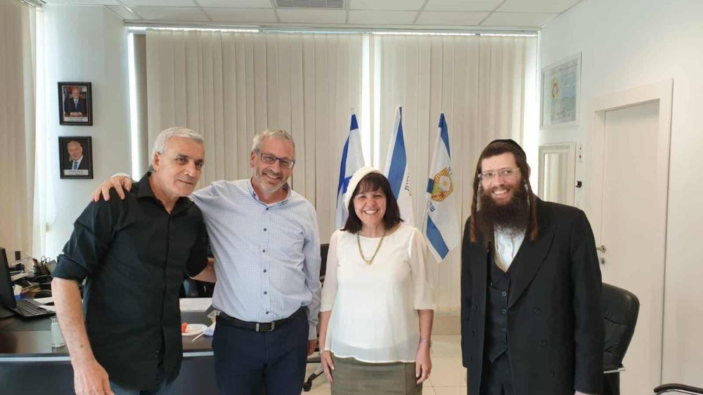 57d58384-e9d0-43ac-a071-5121a19653c7