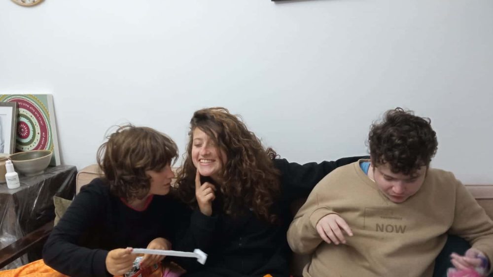 580410bb-152a-4e79-af84-87b0063c3bc1