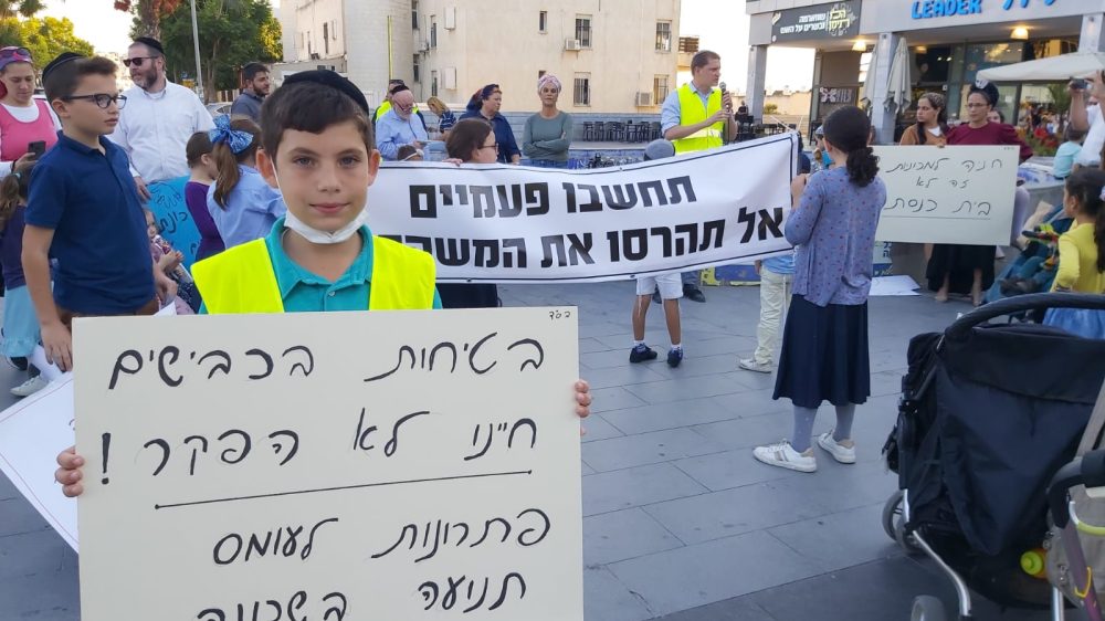 87a9cf4c-0da0-4545-aad5-6c1c33707421