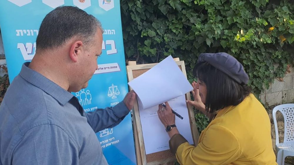 90a0b964-0aaa-46ff-8af0-dd3f427a7158