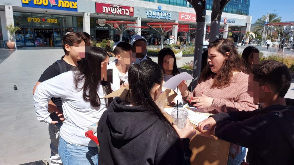 c7755a3d-2e81-4b4c-a438-0400dfe93587