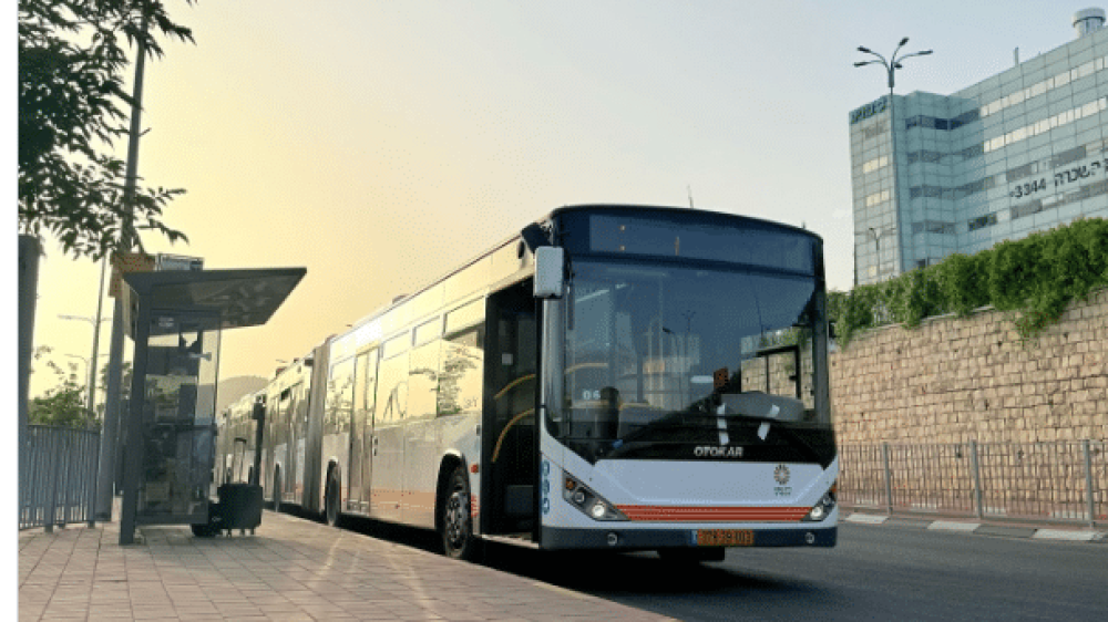 אוטובוסים