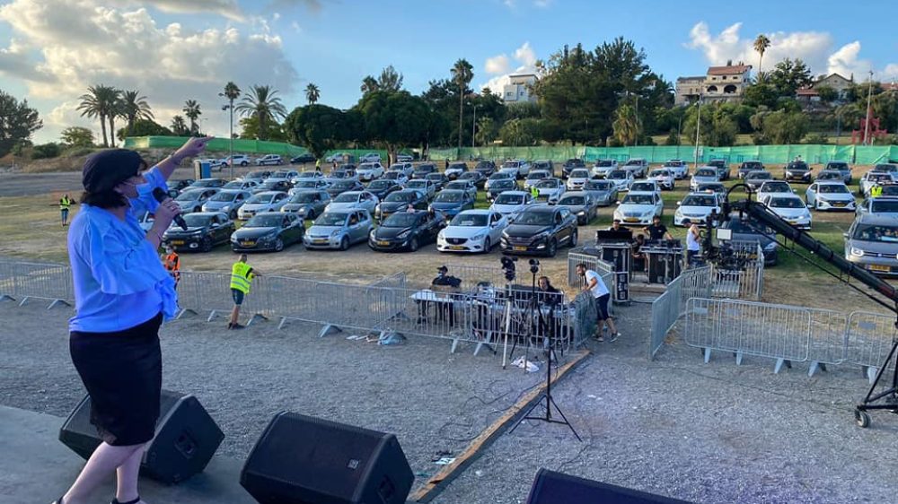 הקמבאק של הדרייב אין