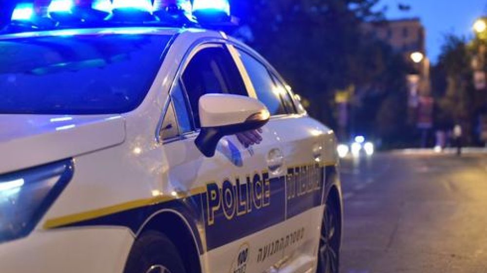 הפר צו הרחקה