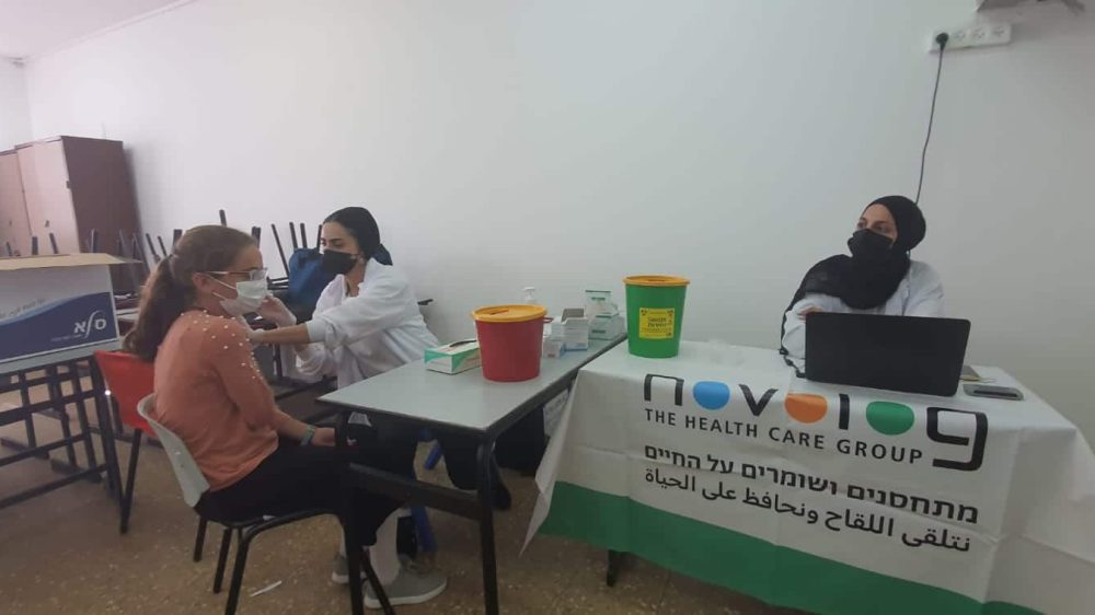 התלמידה שהתחסנה