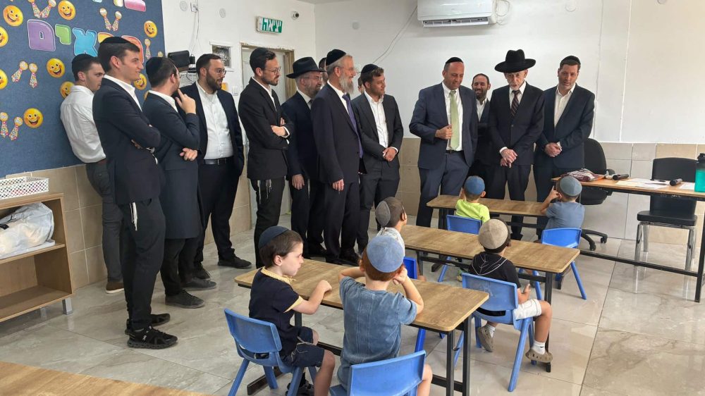 חונכים כית