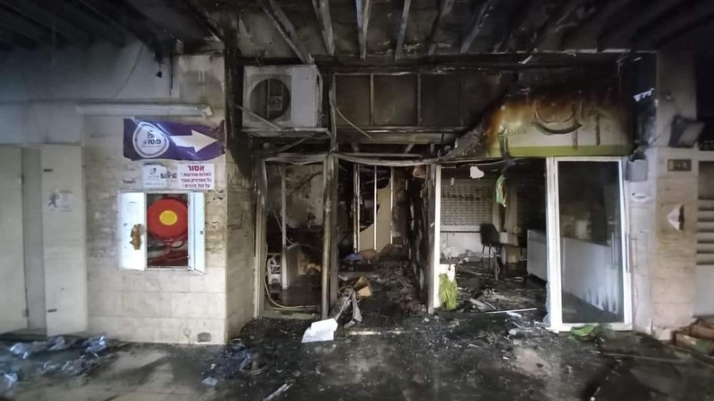 חנות הסלולר - צילום כבאות והצלה