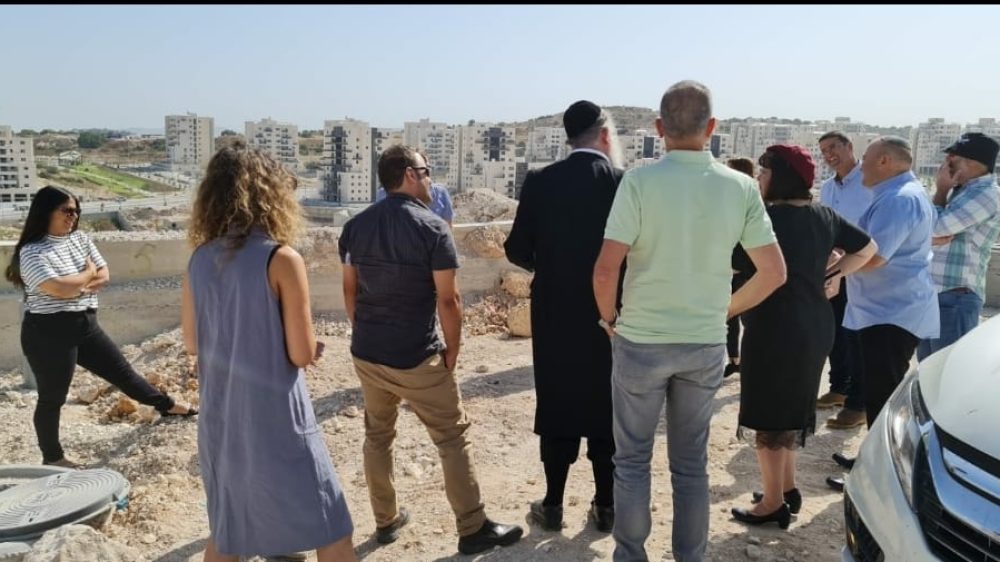 מוסדות חדשים