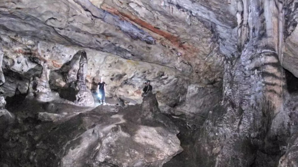 מערת התאומים