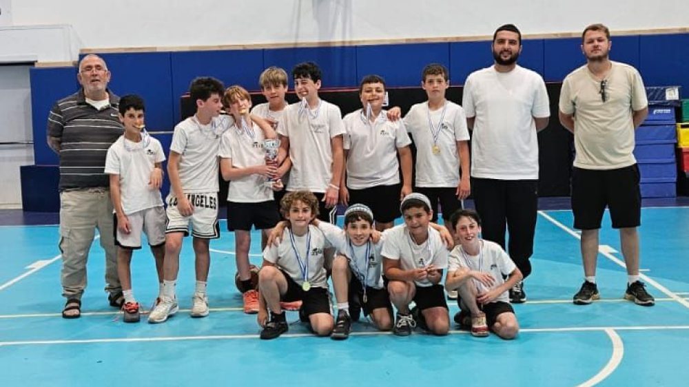 נבחרת נחושה