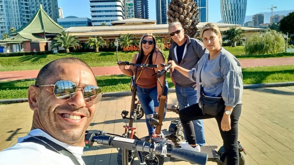 עינת מלכה עצמי