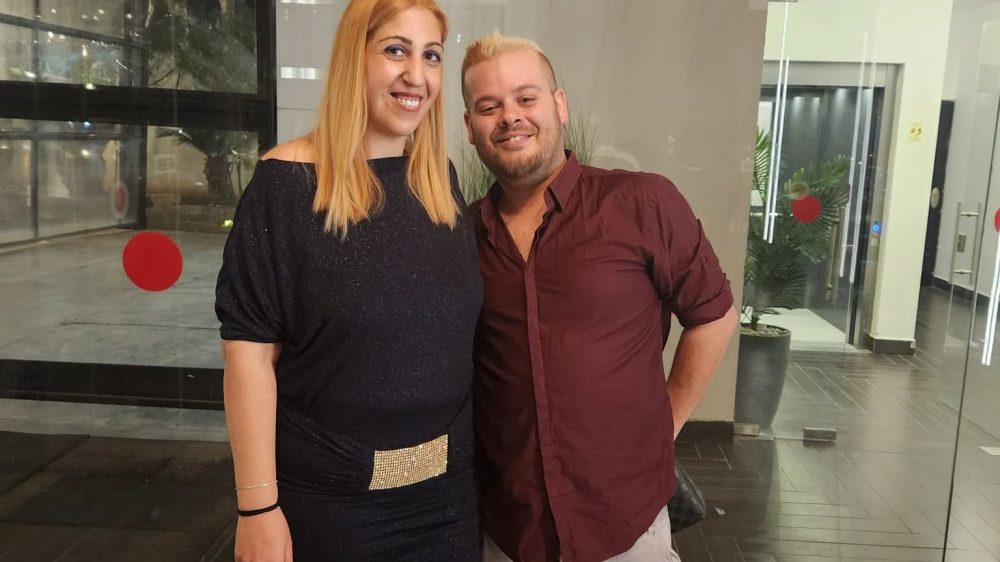 תום נחשון