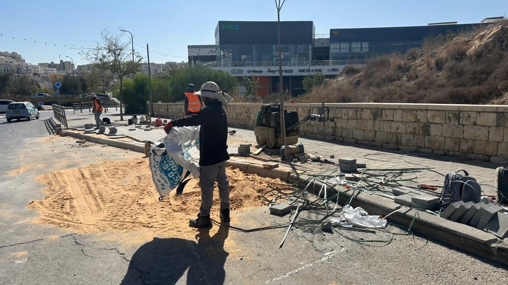 תחנת אוטובוס