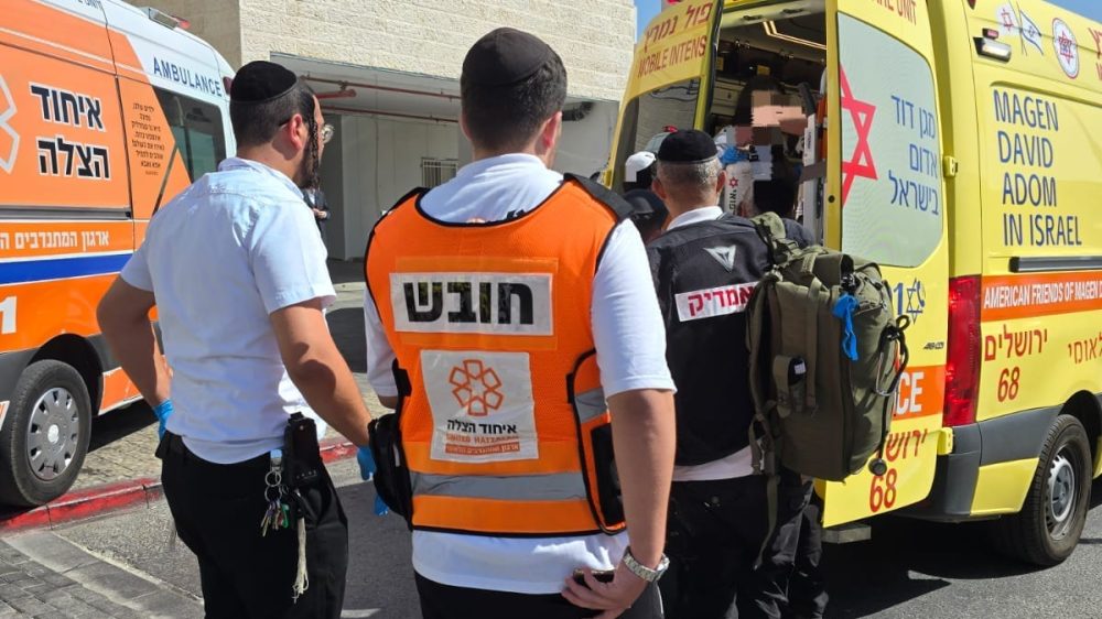 תינוקת