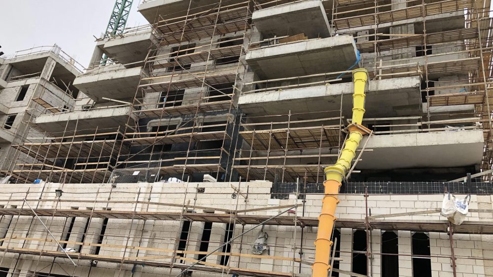 תמונה של הבניין התורני